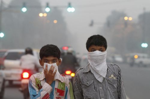 印度多地空气污染超首都 儿童呼吸系统疾病数量成倍增长